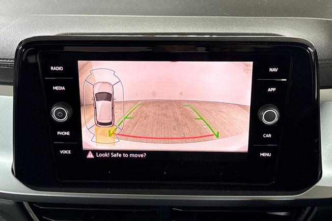 VOLKSWAGEN T-Roc Photo 14