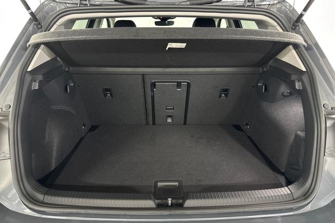 VOLKSWAGEN Golf Photo 12
