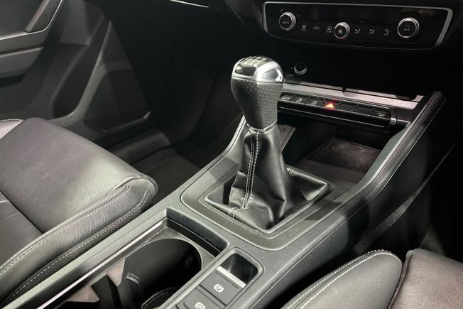 AUDI Q3 Photo 23