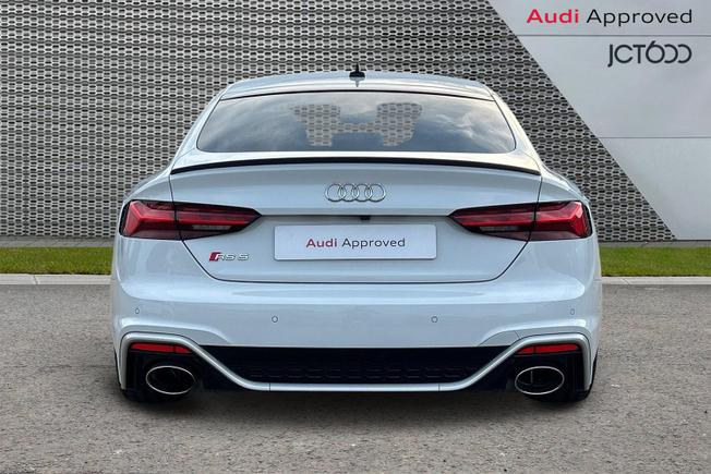 AUDI RS5 Photo 7