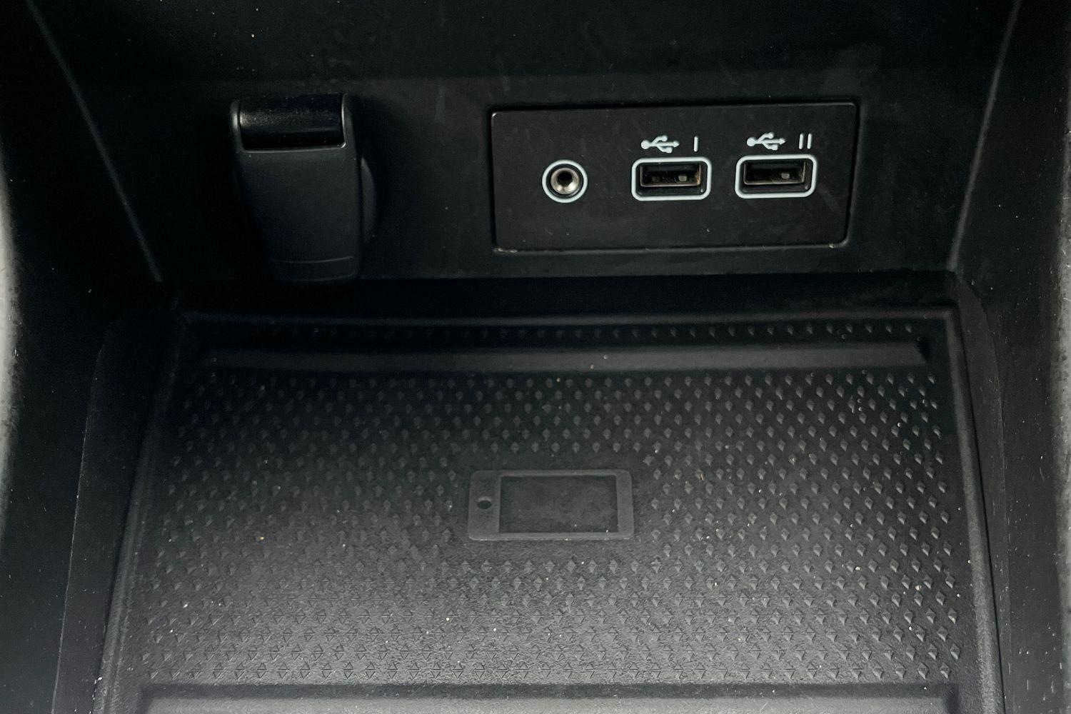 Renault CAPTUR Photo 30