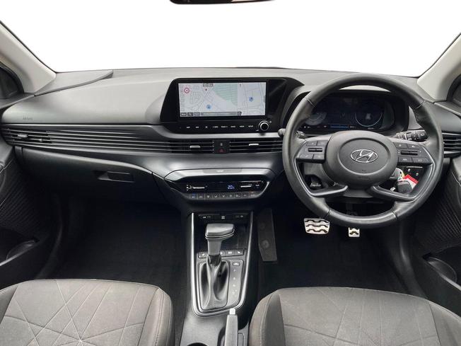 HYUNDAI Bayon Photo 10