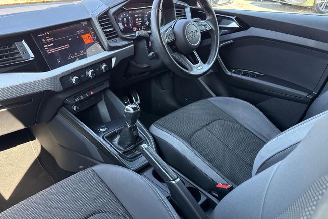 AUDI A1 Photo 25
