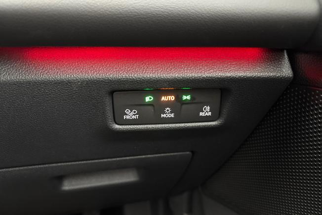 VOLKSWAGEN Tiguan Photo 26