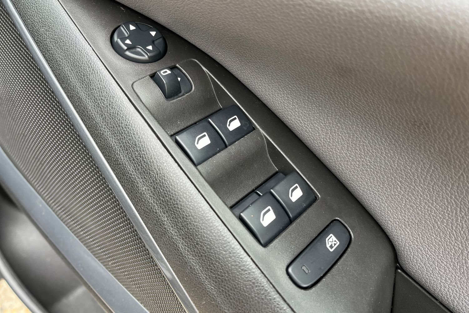 Vauxhall Crossland X Photo 15