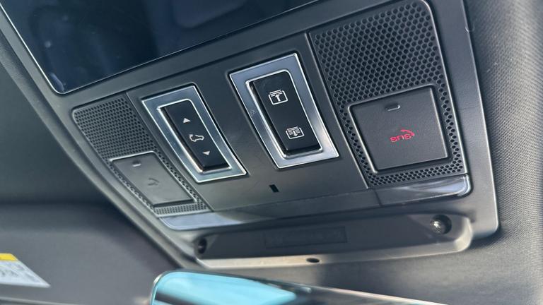 Used Land Rover Defender WJ74ACO 23