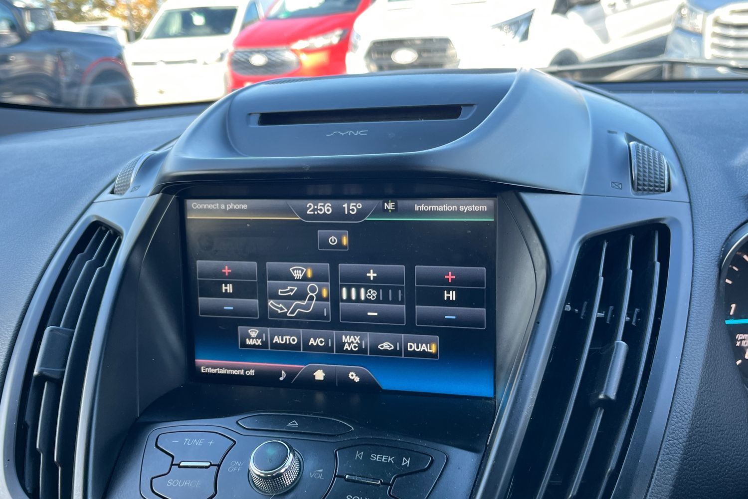 Ford KUGA Photo 33