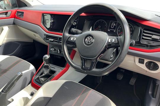 Volkswagen Polo Photo autoimg-070cf407d77dab10b345e7e1945e962a5d589469.jpg