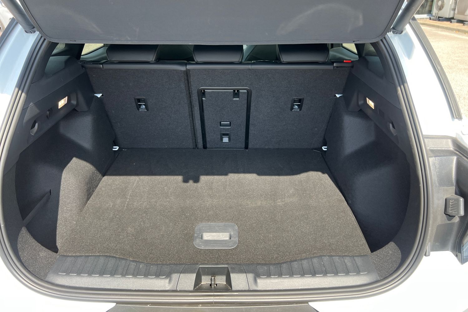 Ford Explorer Photo 20
