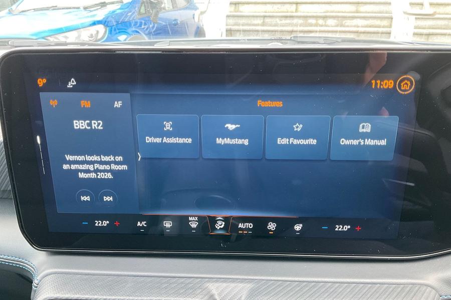 Ford MUSTANG Photo autoimg-071a3983140a57a3a7e4544bc4f3f1df36bbb1b4.jpg