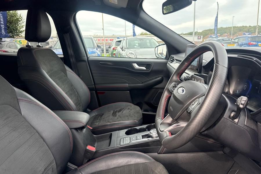 Ford KUGA Photo autoimg-071d4b554d13bd76868e27245a49ded44337fafe.jpg