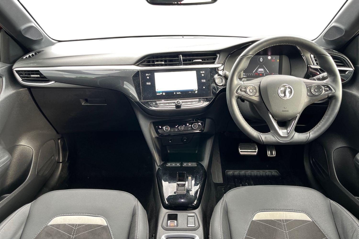 Vauxhall CORSA Photo 9