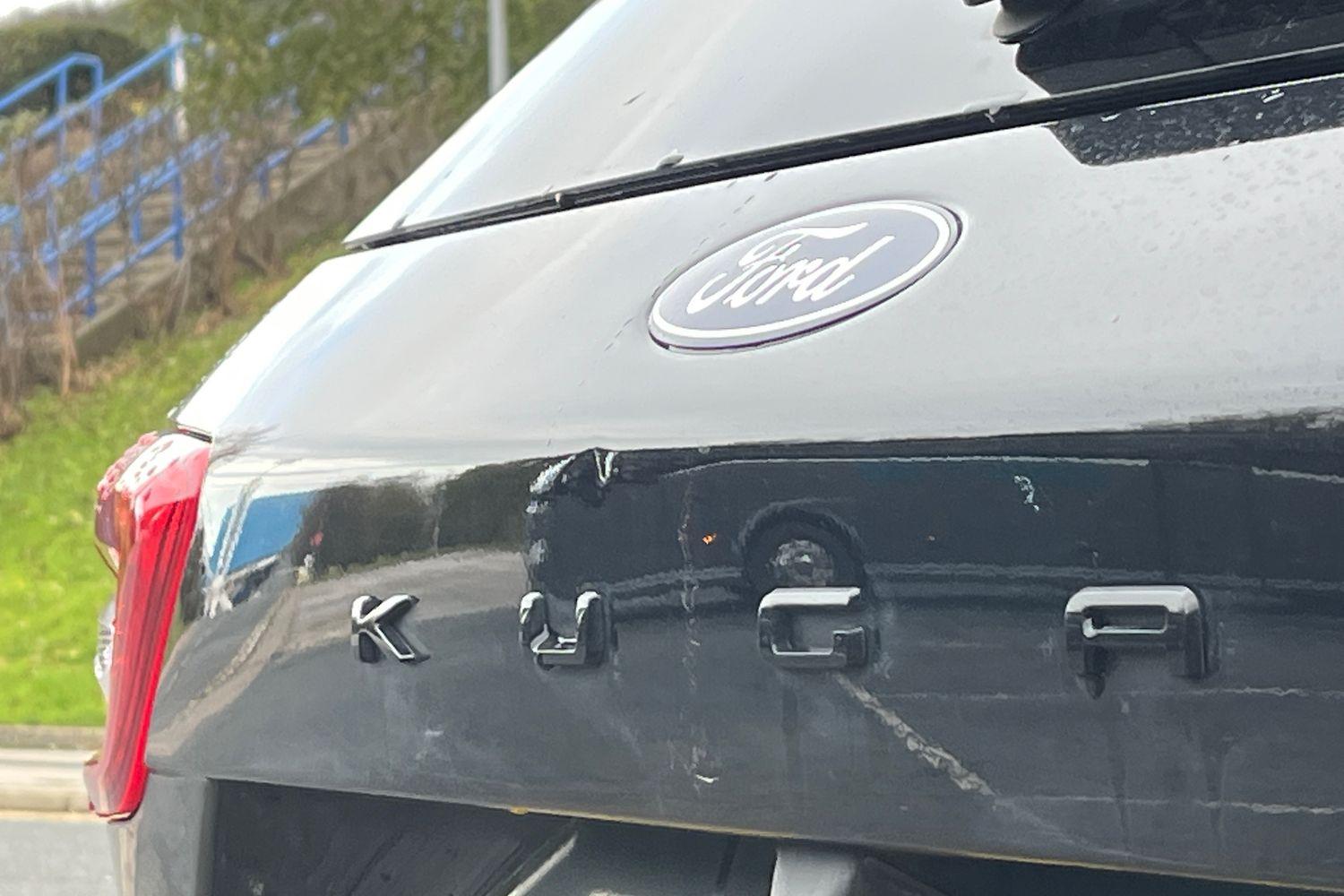 Ford KUGA Photo 38