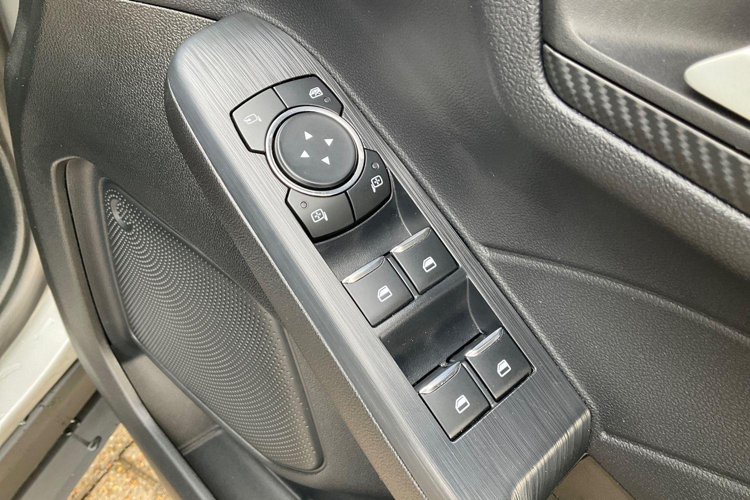 Ford Kuga Photo 15