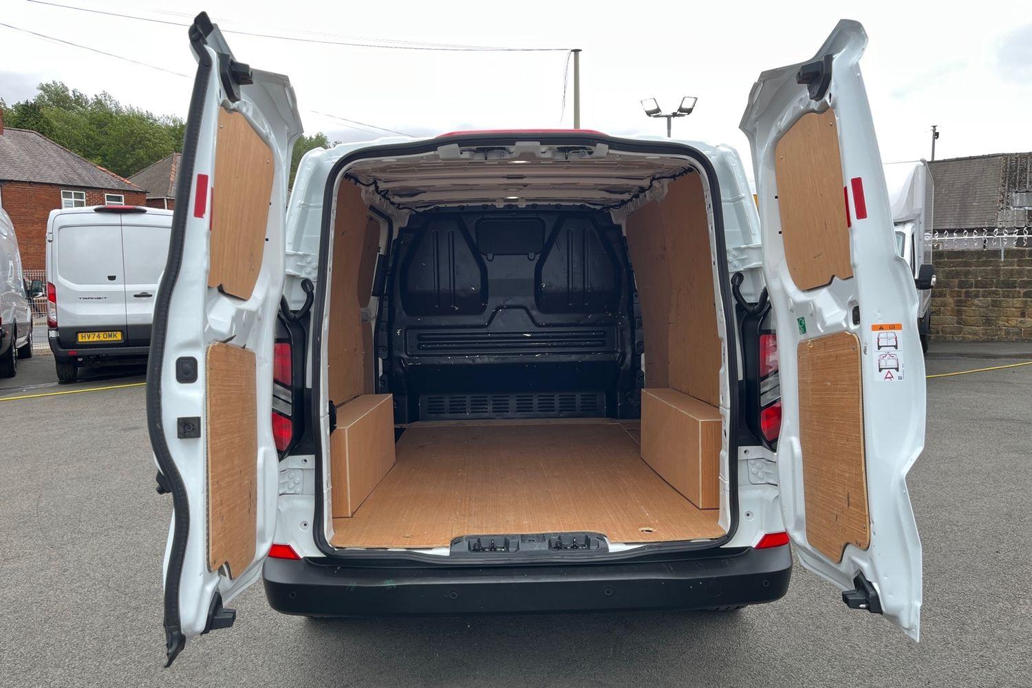 Ford TRANSIT CUSTOM Photo 6