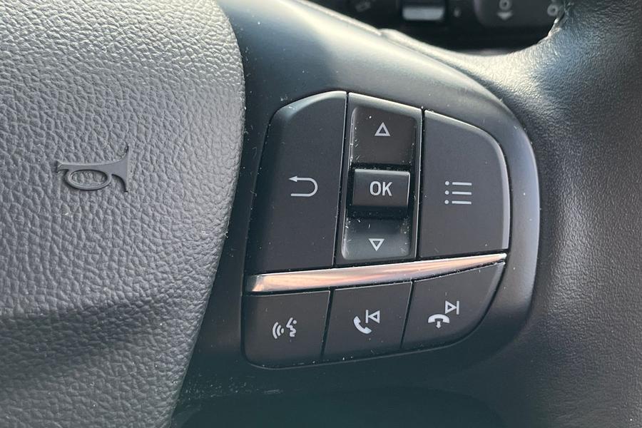 Ford FOCUS Photo autoimg-072f7f0c182e93c0fbc714163b21d6b4044dd34c.jpg
