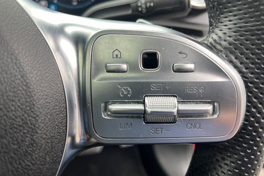 Mercedes-Benz CLA Photo autoimg-0731e9194f699f2153897cd020e8a70dfdde4c46.jpg