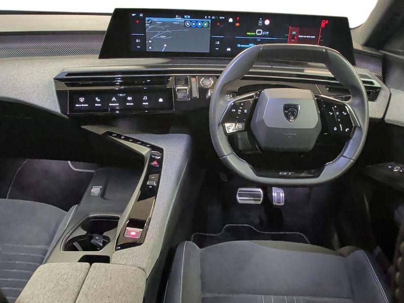 Used Peugeot E-3008 NV24RXS 11