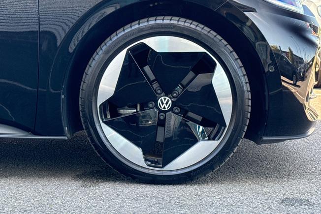 Volkswagen ID.3 Photo 5