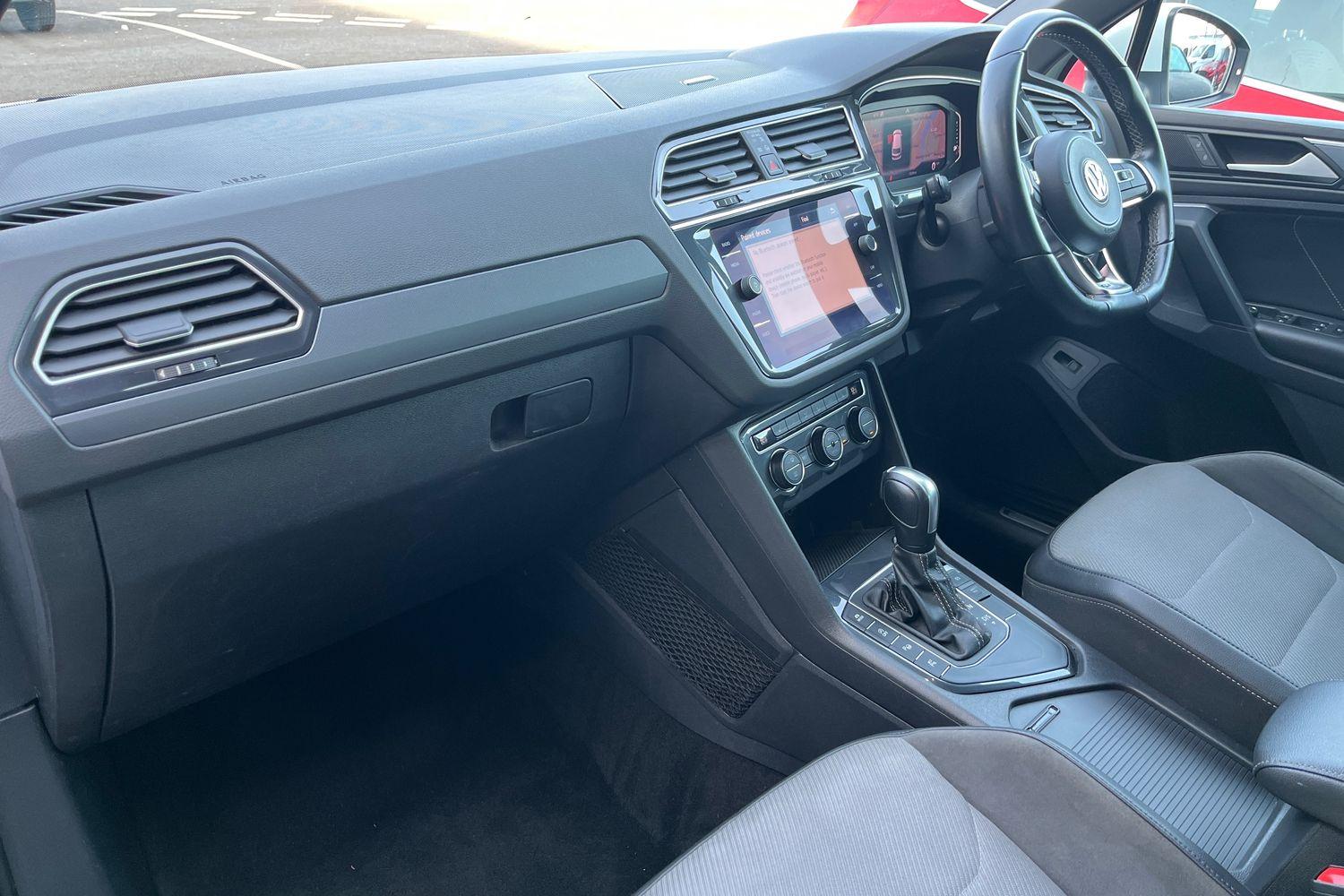 Volkswagen TIGUAN Photo 17