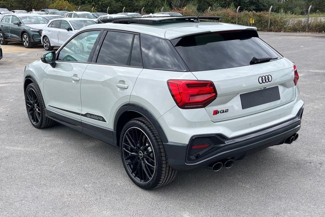 AUDI  SQ2 Photo 58