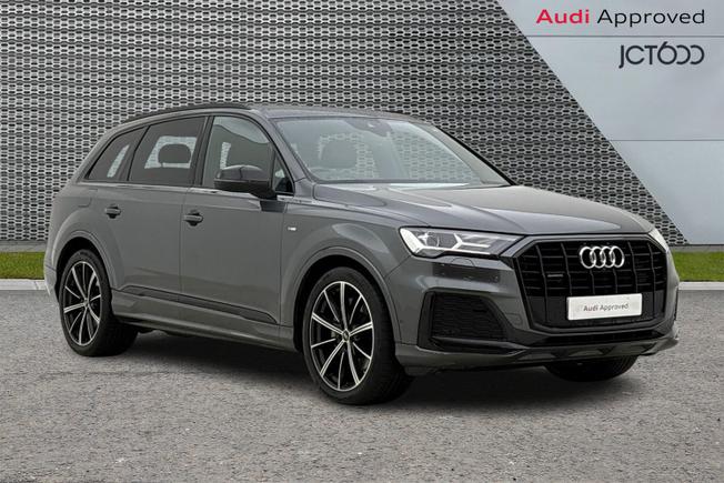 Audi Q7 Photo 1