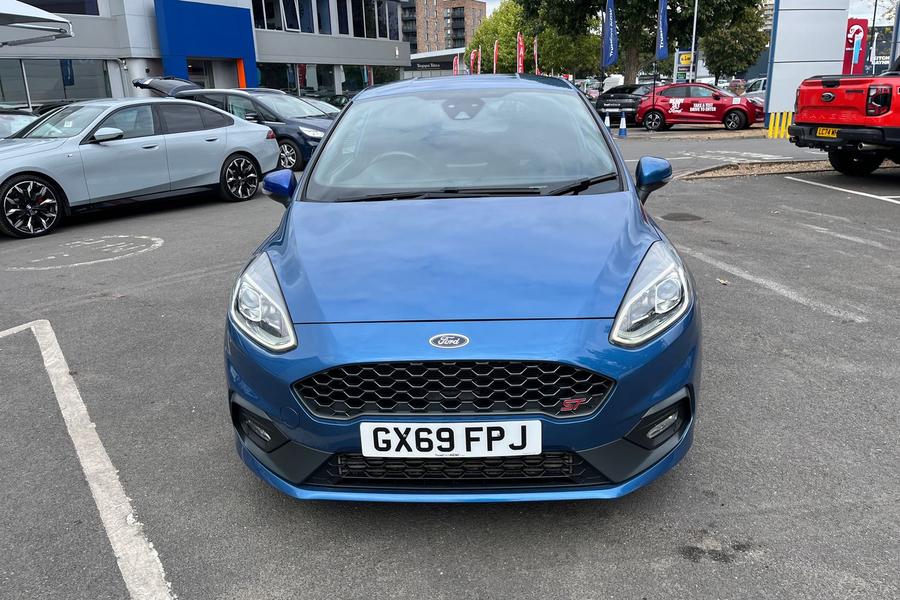 Ford FIESTA Photo autoimg-0741a8f8032cdb22d7a39c6fc256591c68ee4aba.jpg