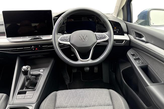 VOLKSWAGEN Golf Photo 11