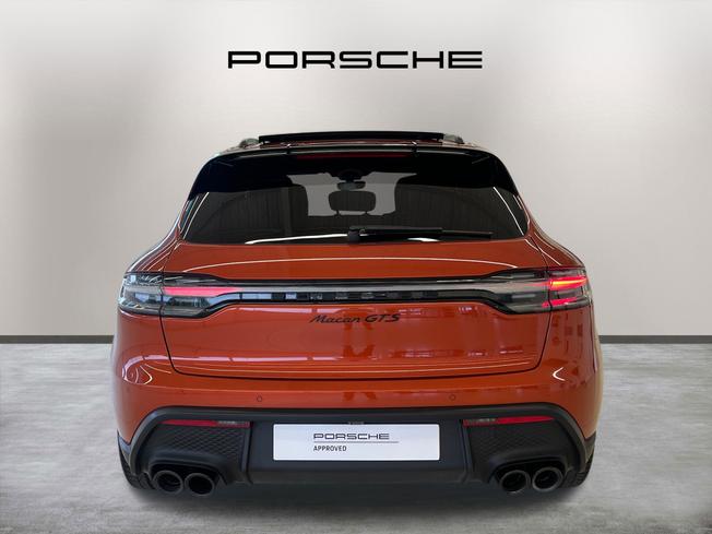 PORSCHE Macan Photo 6