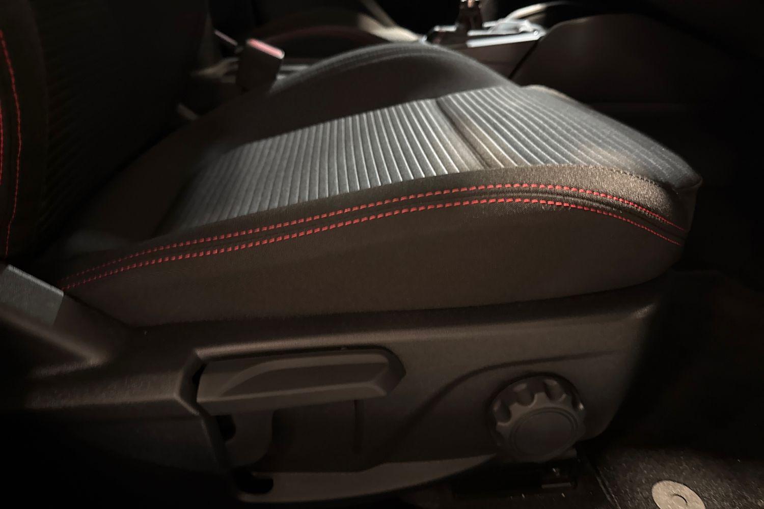 Ford FOCUS Photo 25