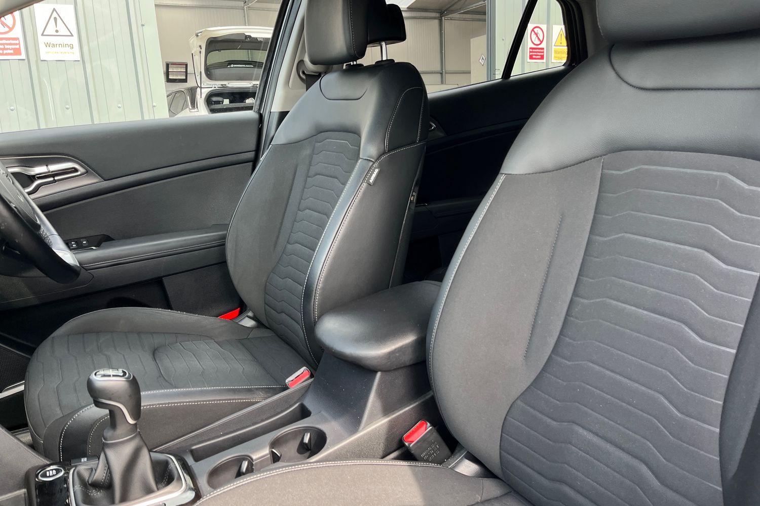 Kia SPORTAGE Photo 18