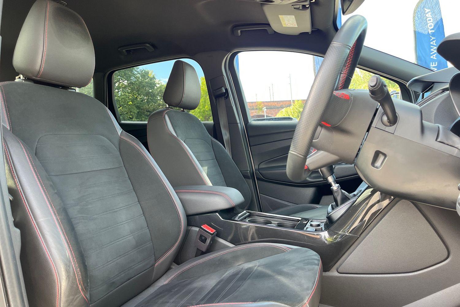 Ford Kuga Photo 16