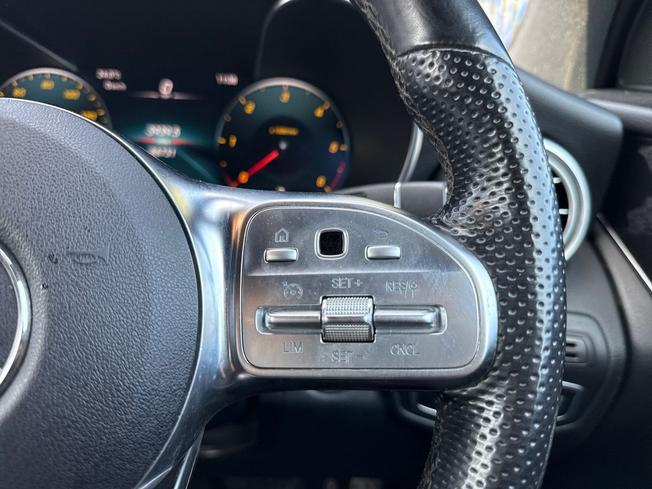 MERCEDES-BENZ Glc Photo 17