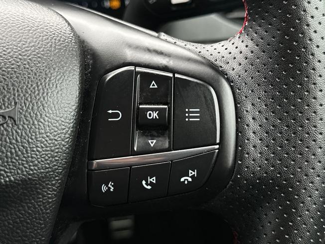 FORD Focus Photo 17