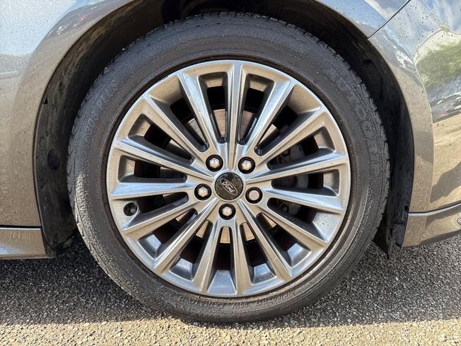 FORD Focus Photo 5