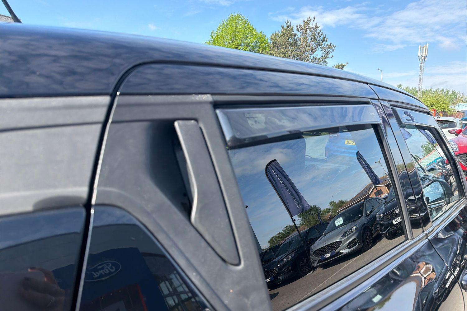 Suzuki SWIFT Photo 38