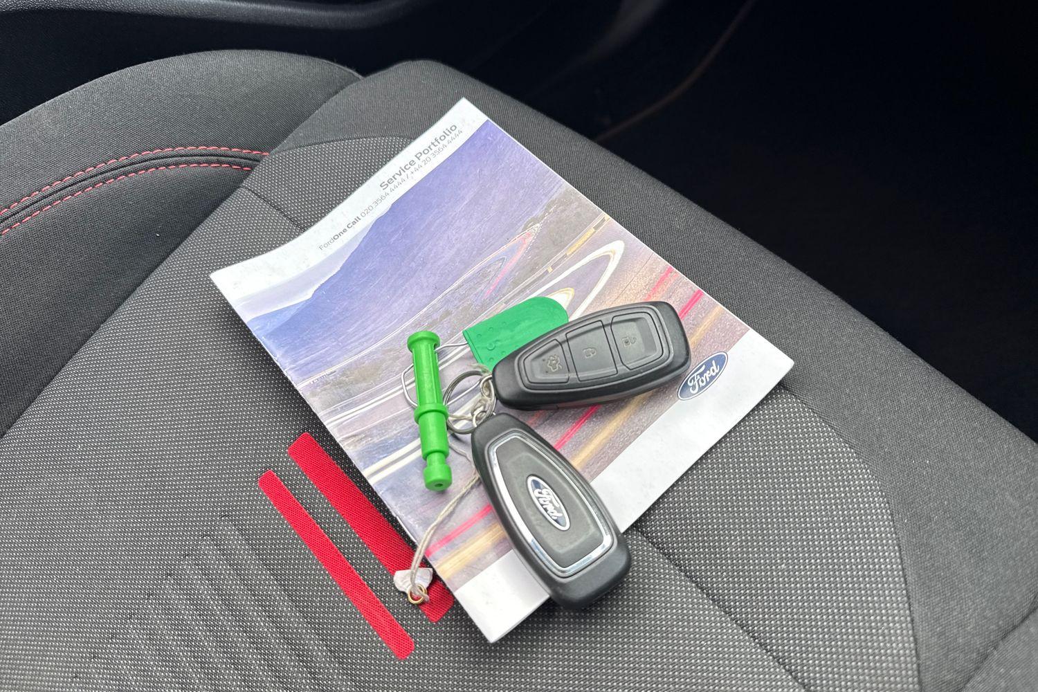 Ford Fiesta Photo 21