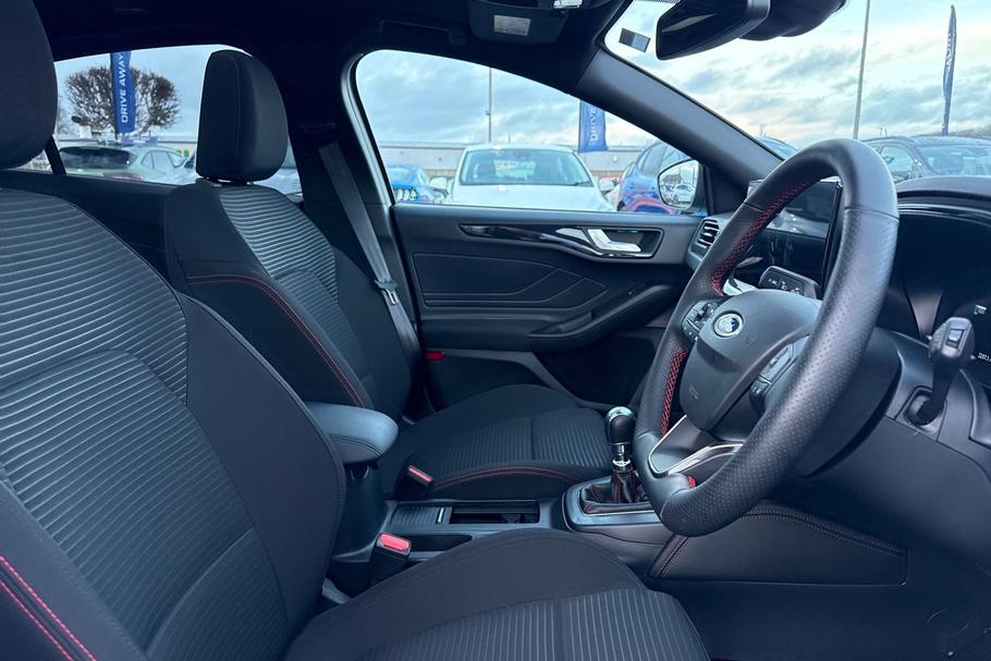 Used Ford FOCUS EF25YBT 17