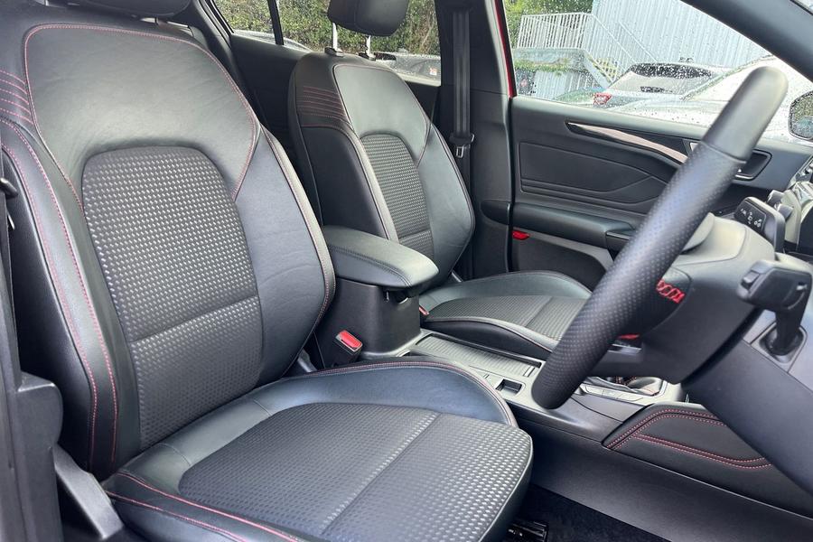 Ford Focus Photo autoimg-0765e969e17e816e35565289fb1e995a1ebe1c1b.jpg