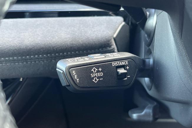 AUDI  Q6 Sportback Photo 44