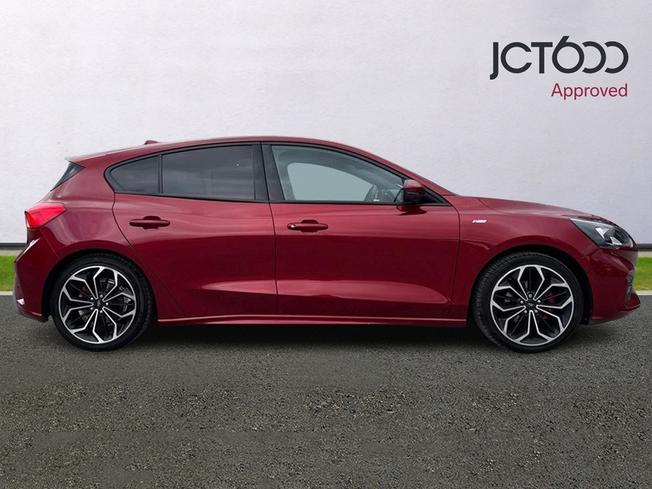 FORD Focus Photo 4