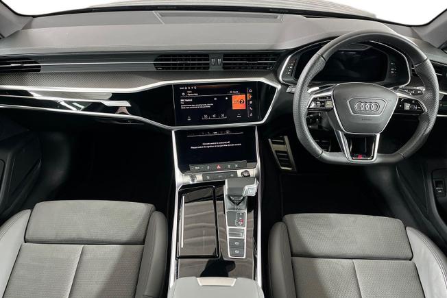 AUDI A6 Avant Photo 10