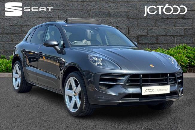 PORSCHE Macan Photo 1