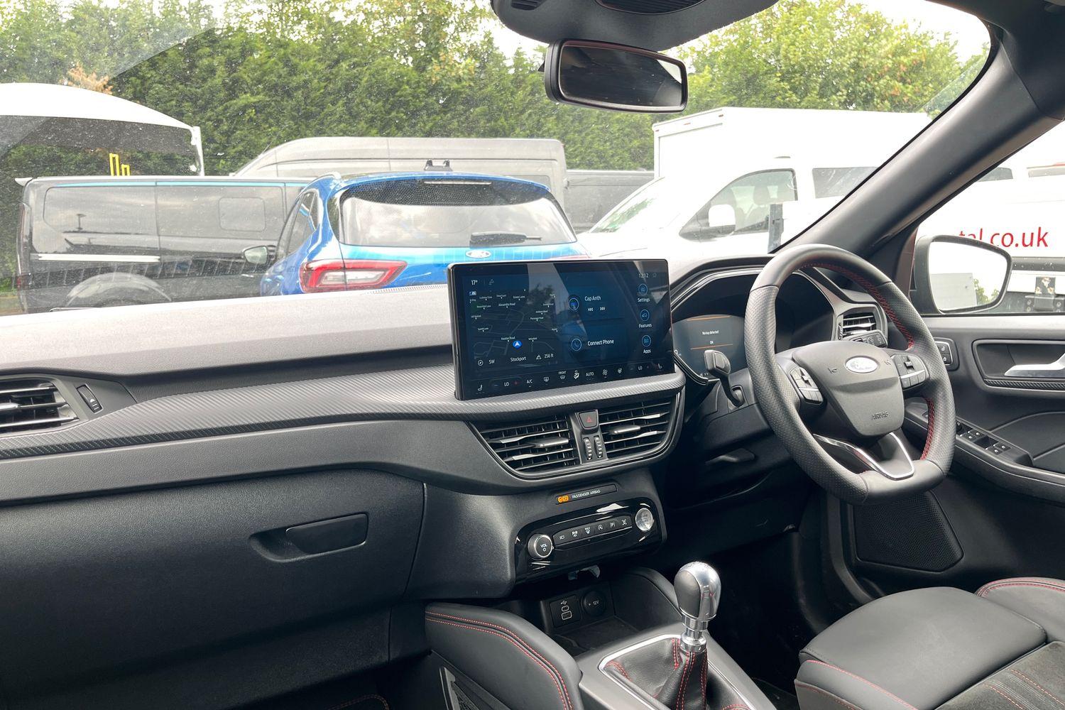Ford KUGA Photo 17