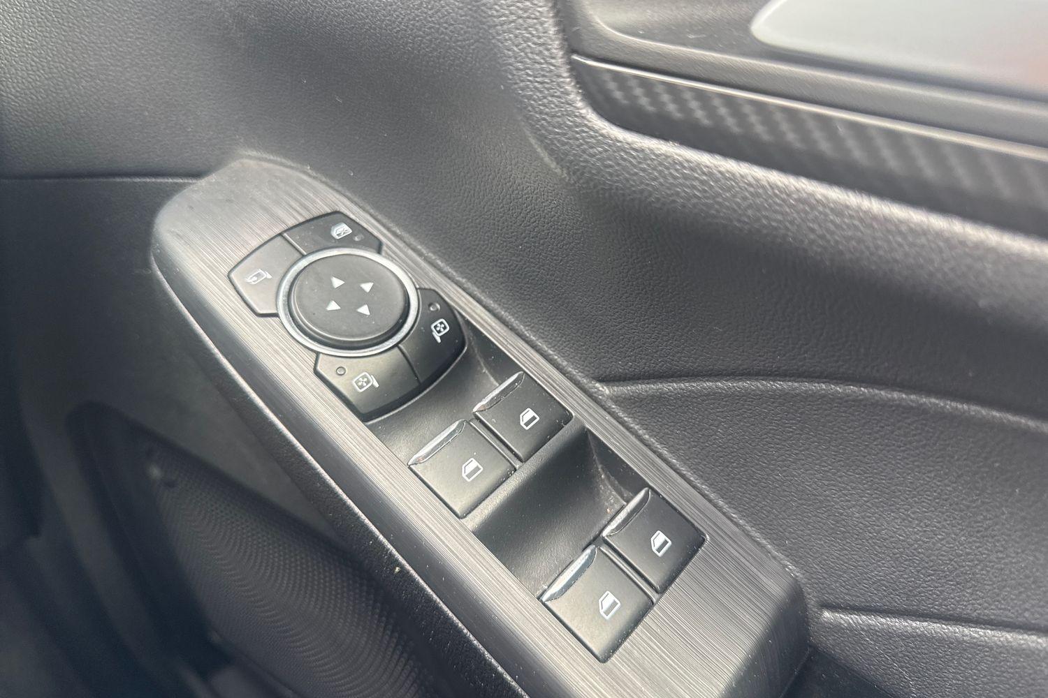 Ford KUGA Photo 15