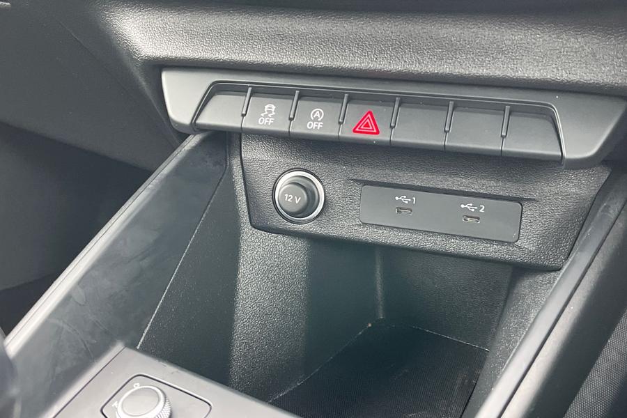 Audi A1 Photo autoimg-076dfc677adfea54a1d62a01c219cce56a2e8dcc.jpg