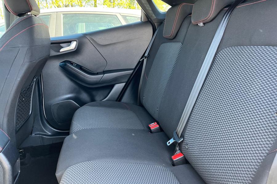 Ford PUMA Photo autoimg-076e56db23fc10151fccb2b0a3c139867d584f74.jpg