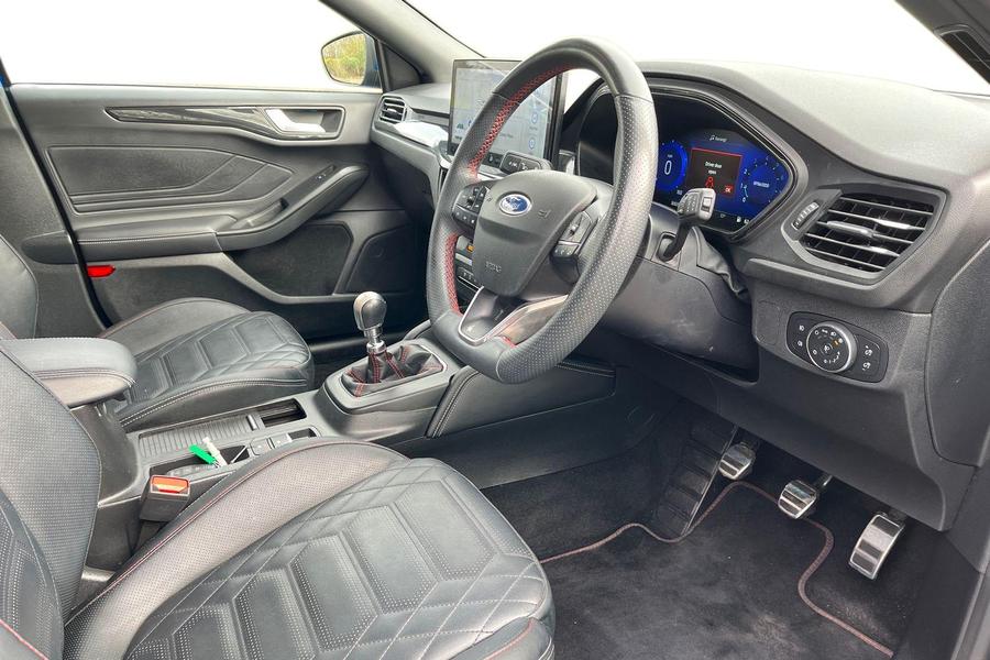 Ford FOCUS Photo autoimg-076eaf911a69af28f5a7ac452e77d93dc603ea93.jpg