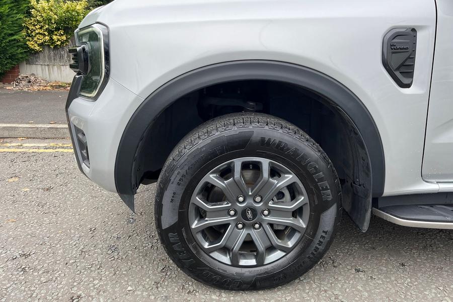 Ford RANGER Photo autoimg-077349b712171f77b1e6bcefca3a34658e75489f.jpg