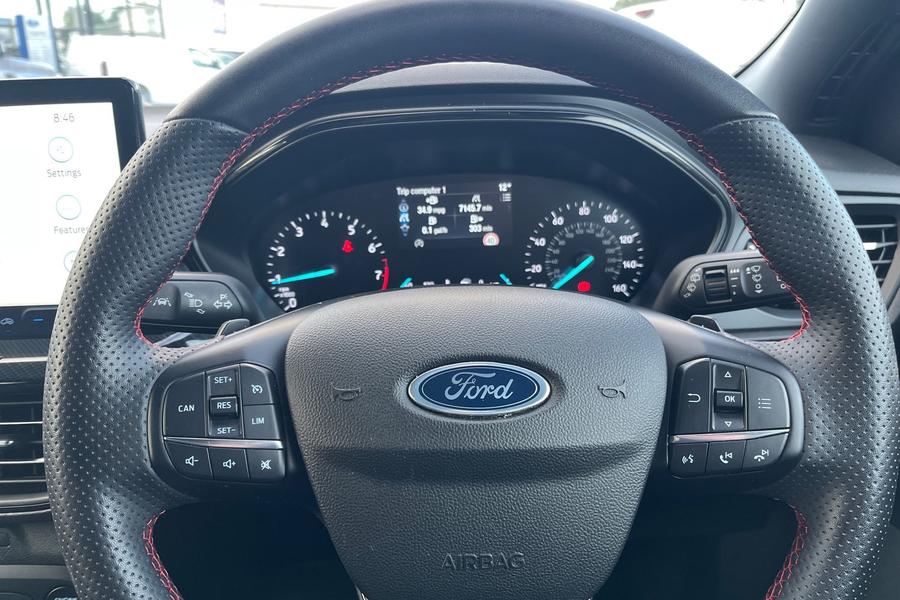 Ford Focus Photo autoimg-0775964e4635f9ab3567ea4a941b17c26797977a.jpg